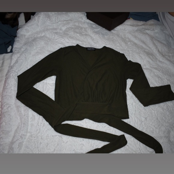 Fashionova Set (Top+matching Skirt) - Picture 3 of 7